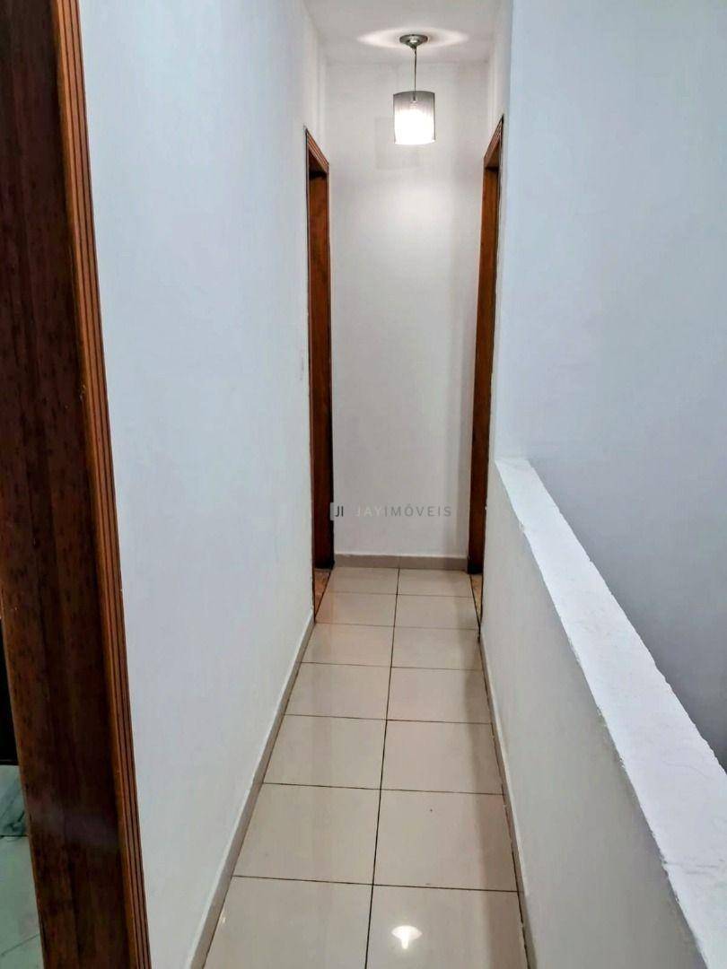 Sobrado à venda com 2 quartos, 120m² - Foto 17