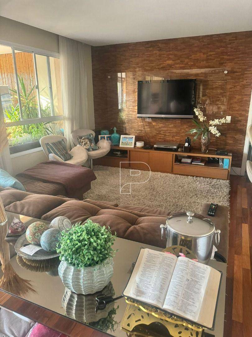 Apartamento à venda com 3 quartos, 151m² - Foto 2