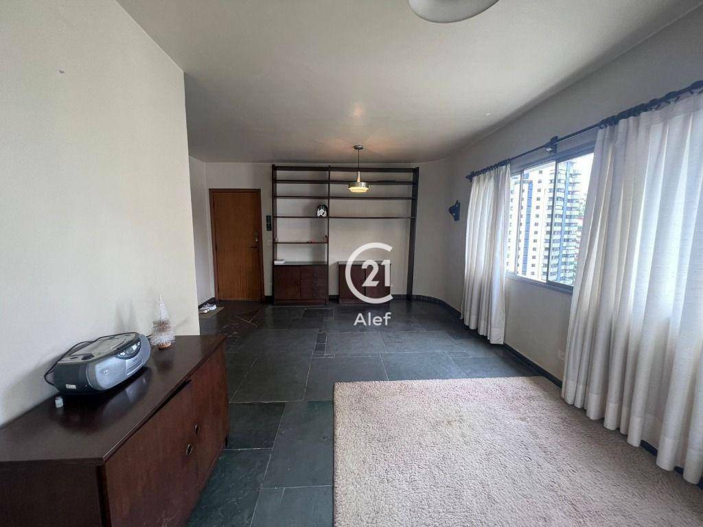 Apartamento à venda com 3 quartos, 104m² - Foto 1