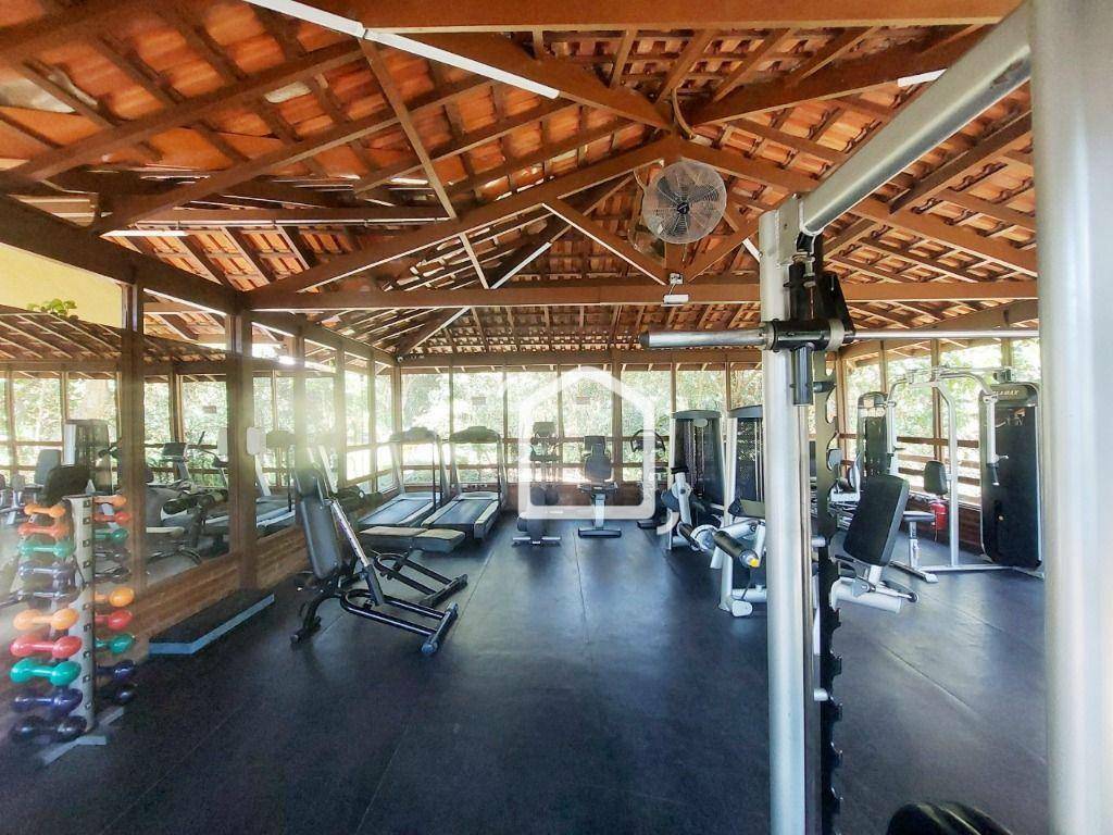 Casa de Condomínio à venda e aluguel com 3 quartos, 400m² - Foto 42