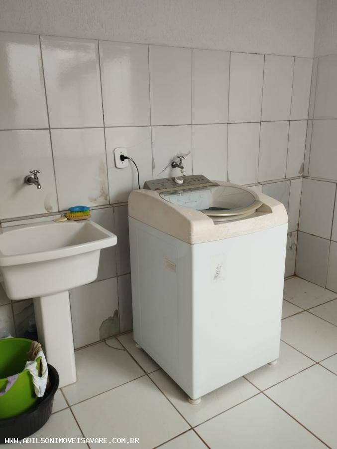 Casa à venda com 3 quartos, 158m² - Foto 14