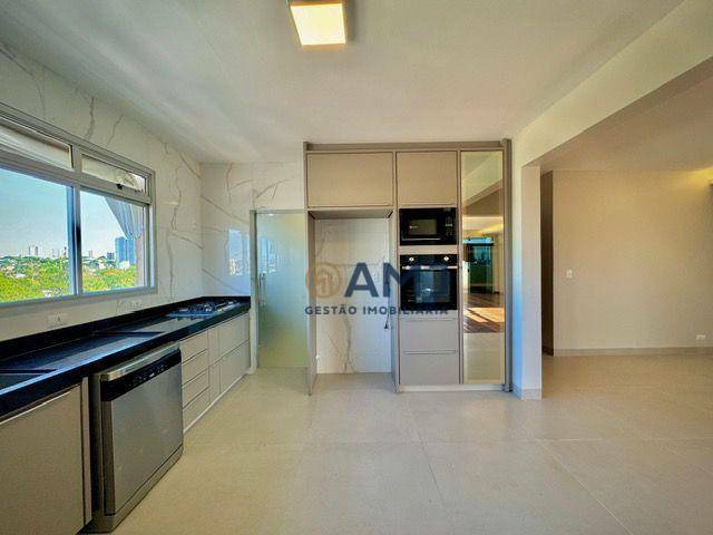 Apartamento à venda com 3 quartos, 197m² - Foto 12