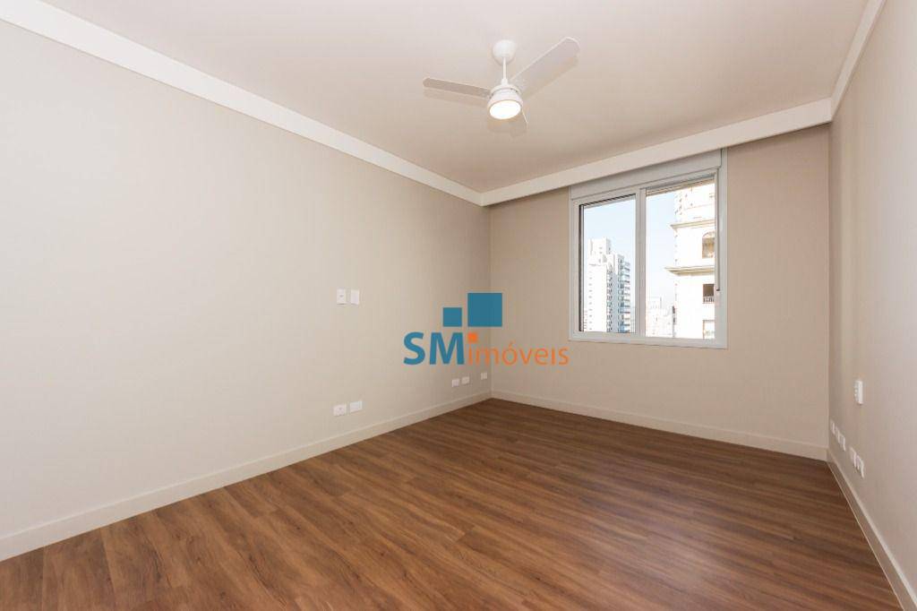 Apartamento à venda com 3 quartos, 212m² - Foto 12