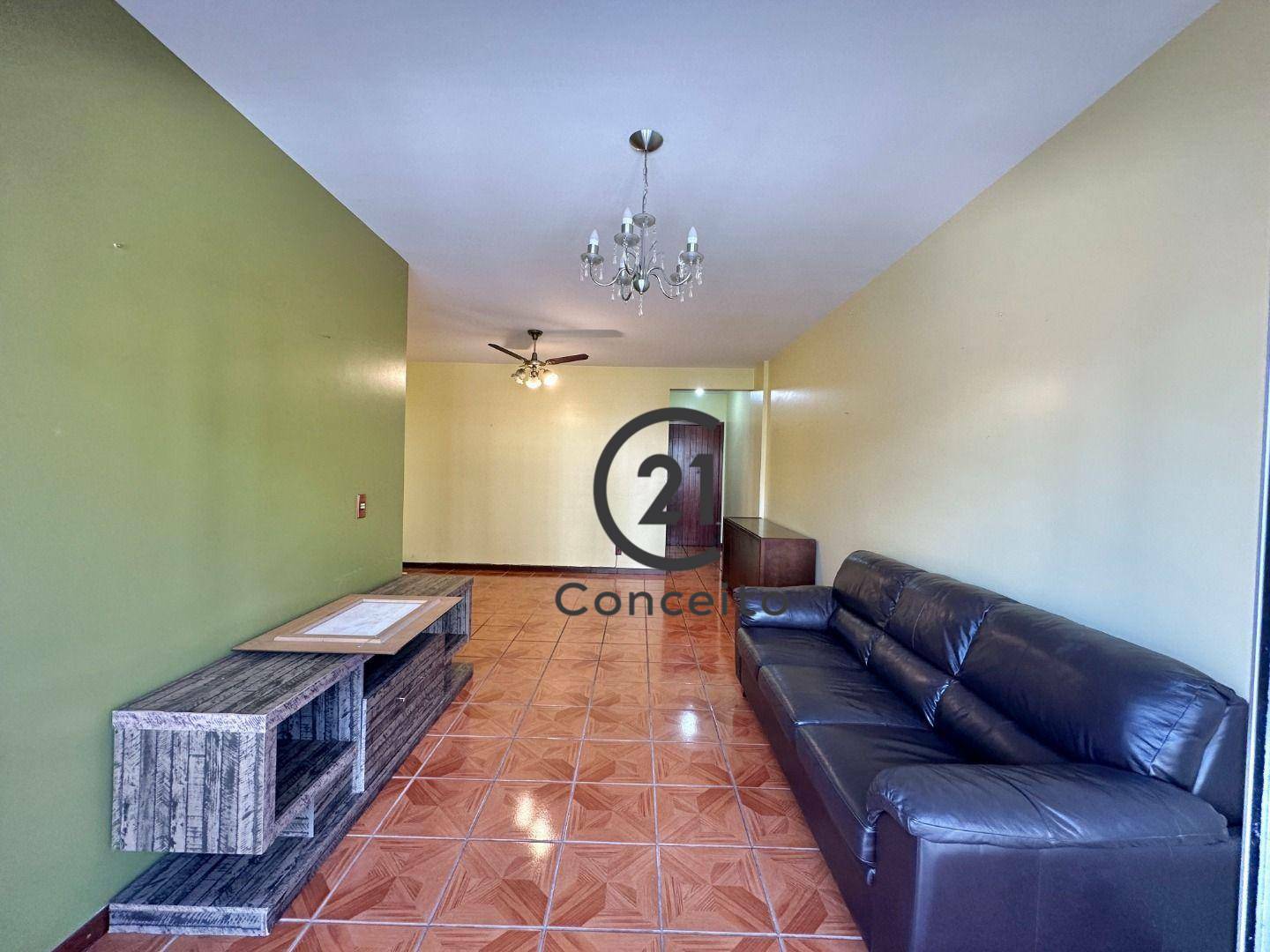 Apartamento à venda com 3 quartos, 97m² - Foto 5