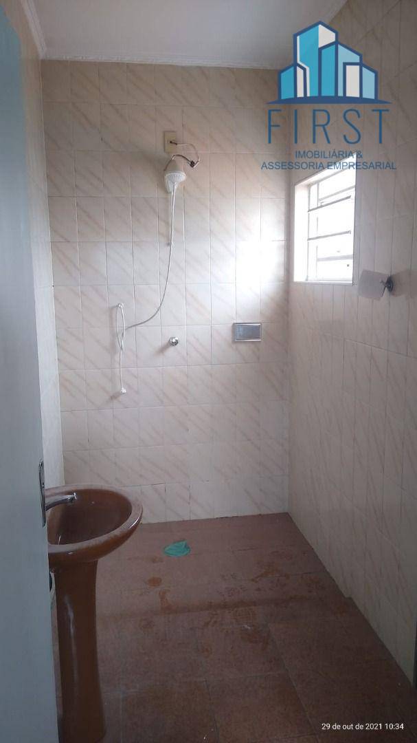 Casa à venda com 3 quartos, 180m² - Foto 17