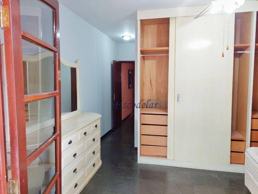 Sobrado à venda com 3 quartos, 240m² - Foto 22