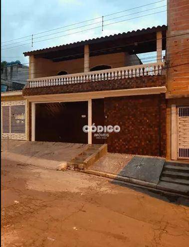 Sobrado à venda com 2 quartos, 160m² - Foto 2