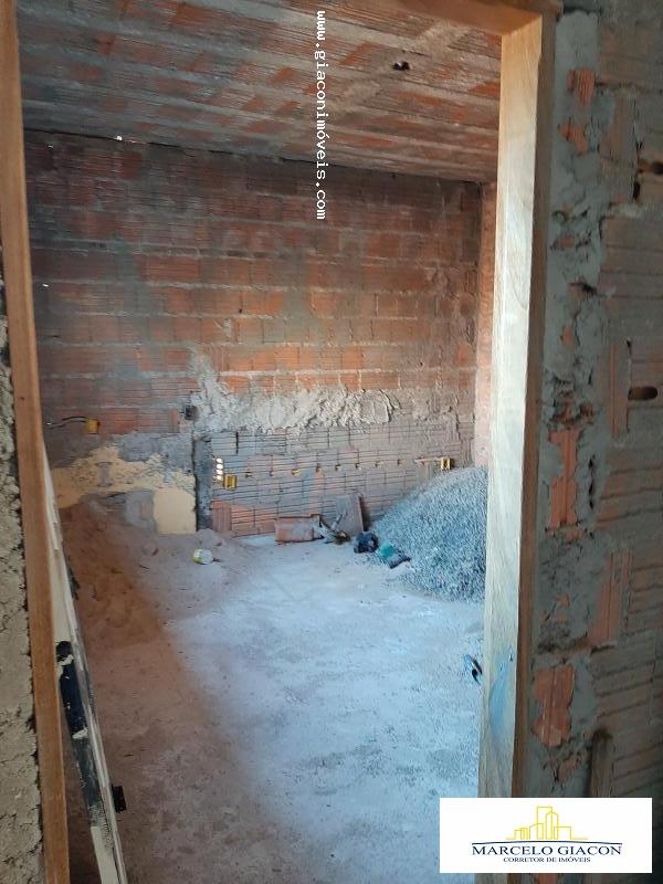 Casa à venda com 2 quartos, 140m² - Foto 16