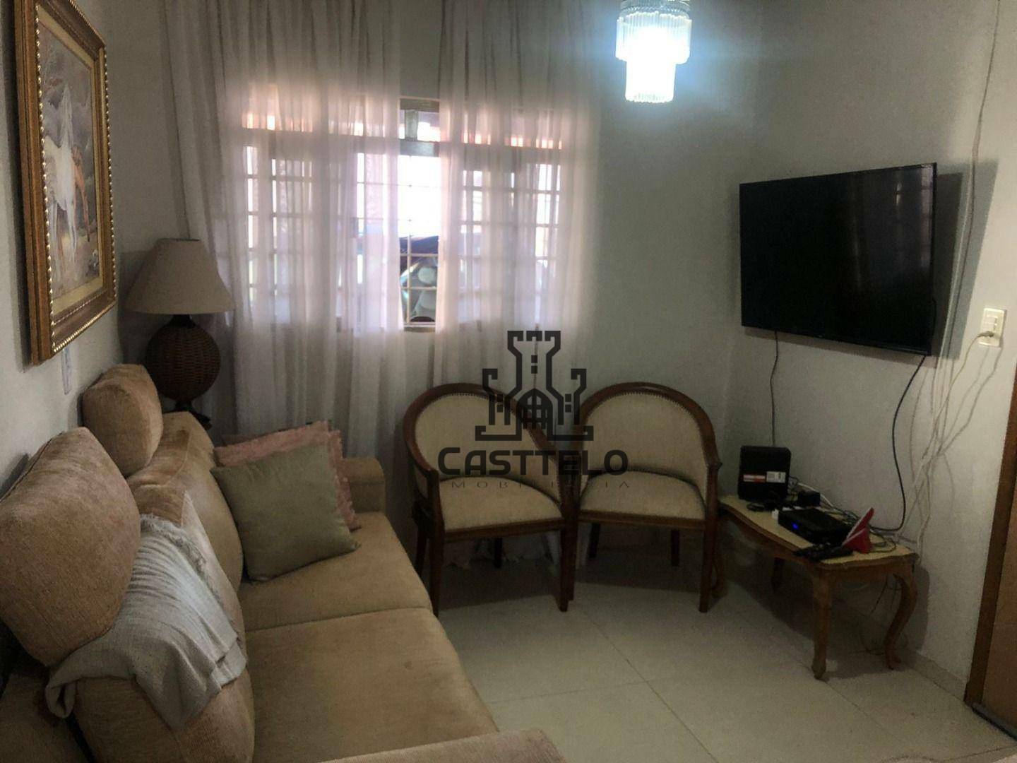 Casa à venda com 2 quartos, 210M2 - Foto 1