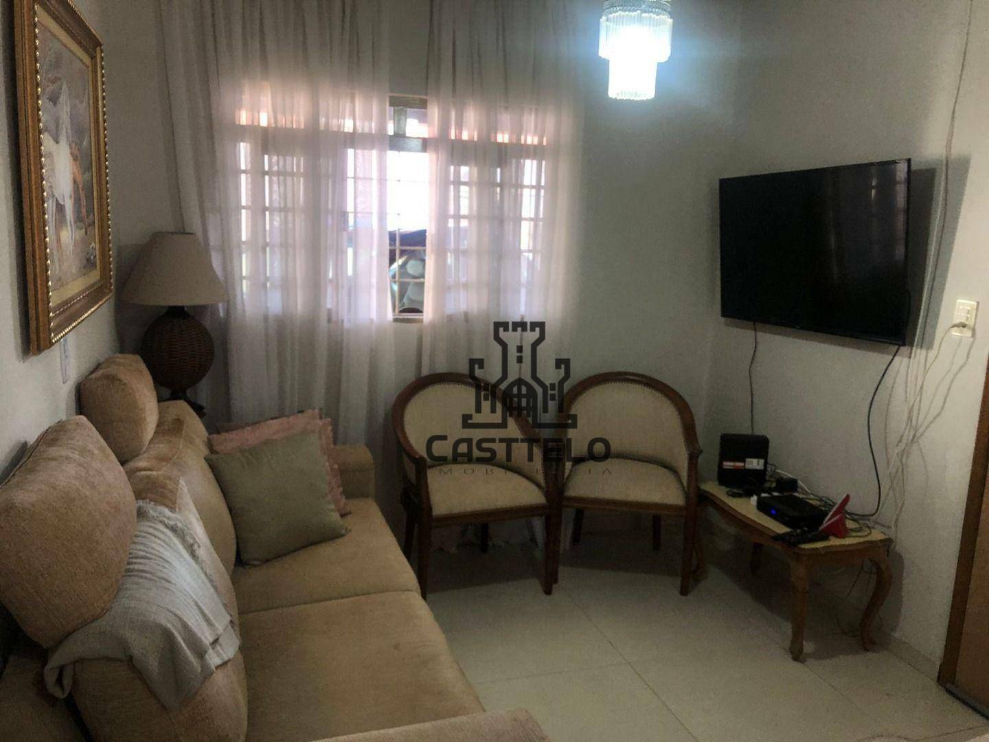 Casa à venda com 2 quartos, 210M2 - Foto 2