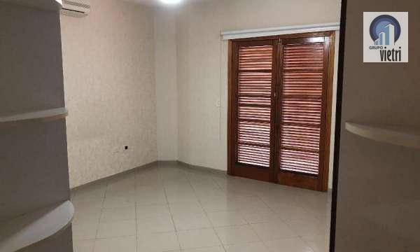 Sobrado à venda com 3 quartos, 300m² - Foto 14