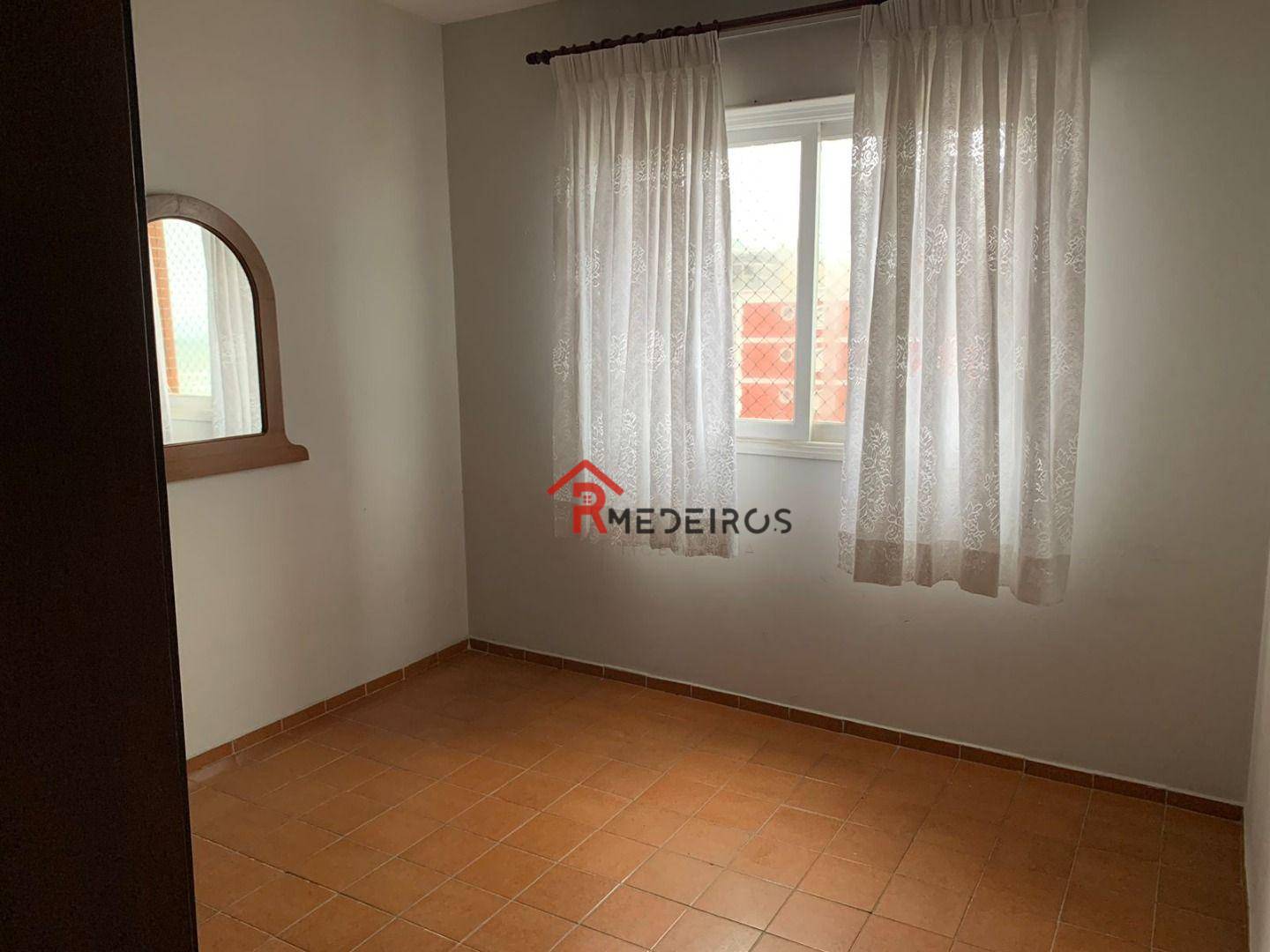 Apartamento à venda com 2 quartos, 65m² - Foto 6