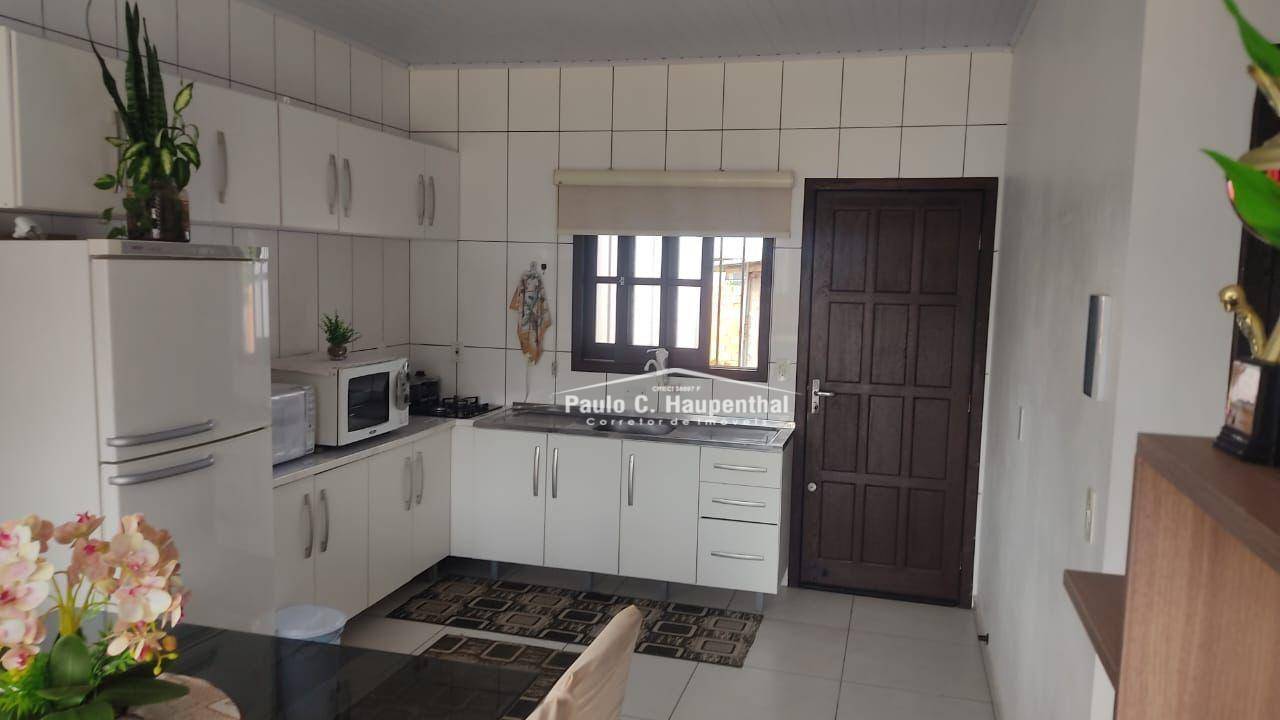 Casa à venda com 2 quartos, 70m² - Foto 13