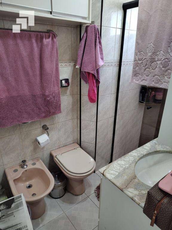 Apartamento à venda com 3 quartos, 129m² - Foto 8