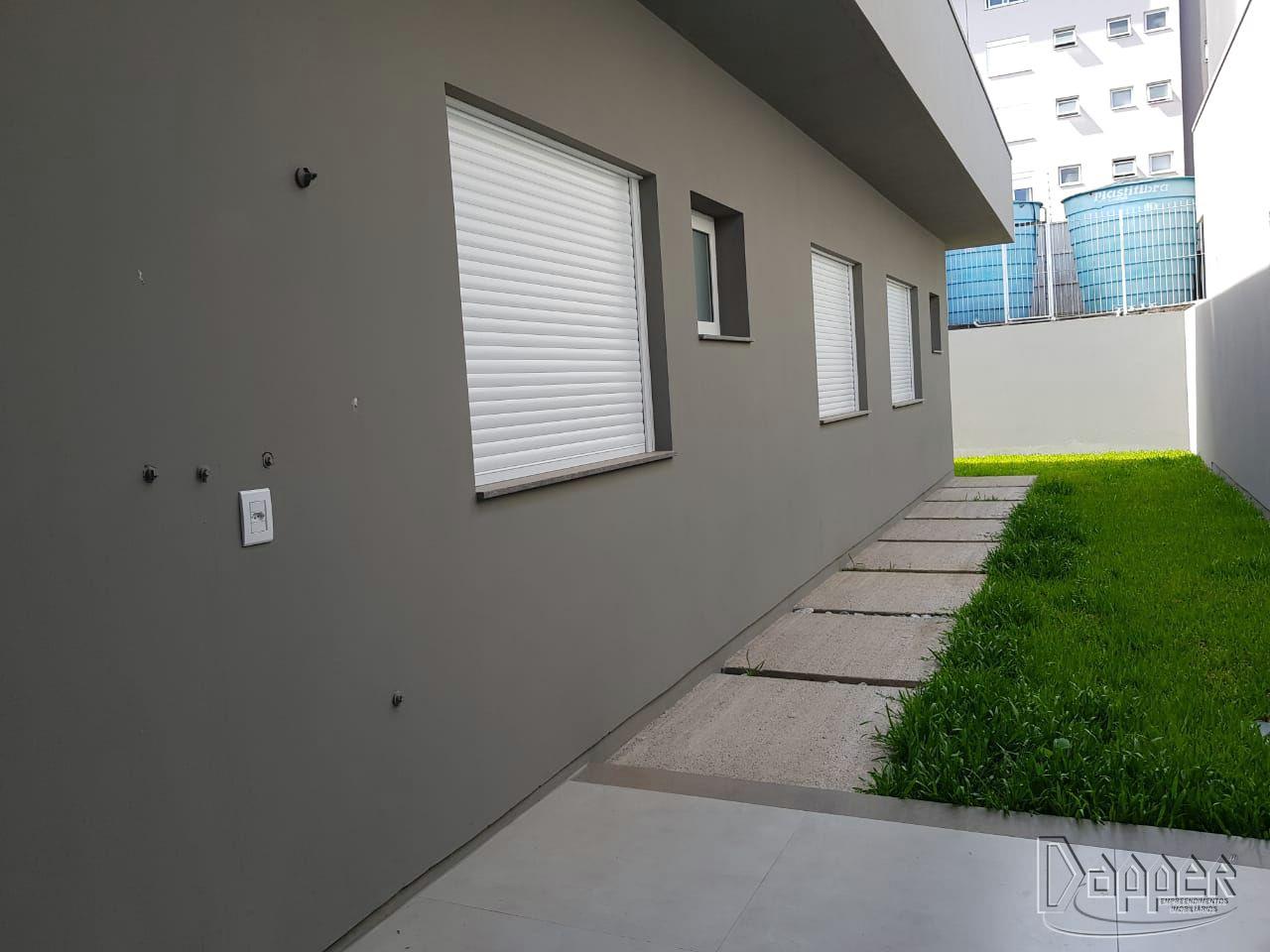 Casa à venda com 3 quartos, 150m² - Foto 8