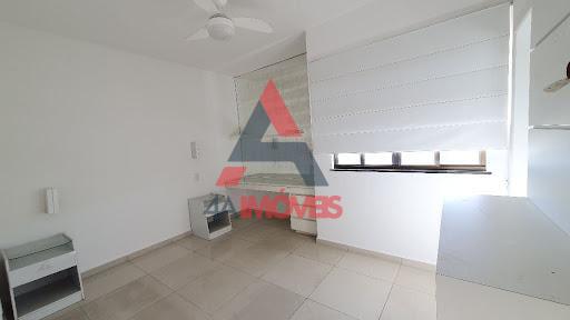 Apartamento à venda com 2 quartos, 85m² - Foto 20