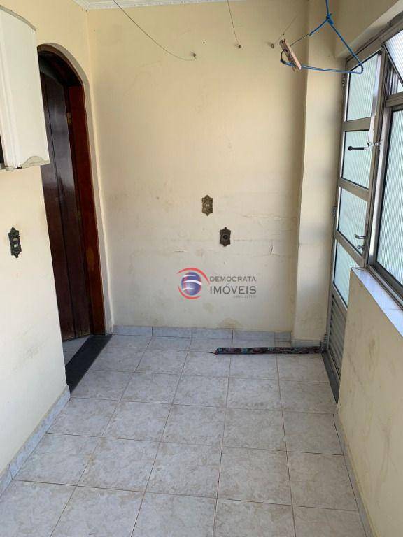 Sobrado à venda com 4 quartos, 232m² - Foto 40