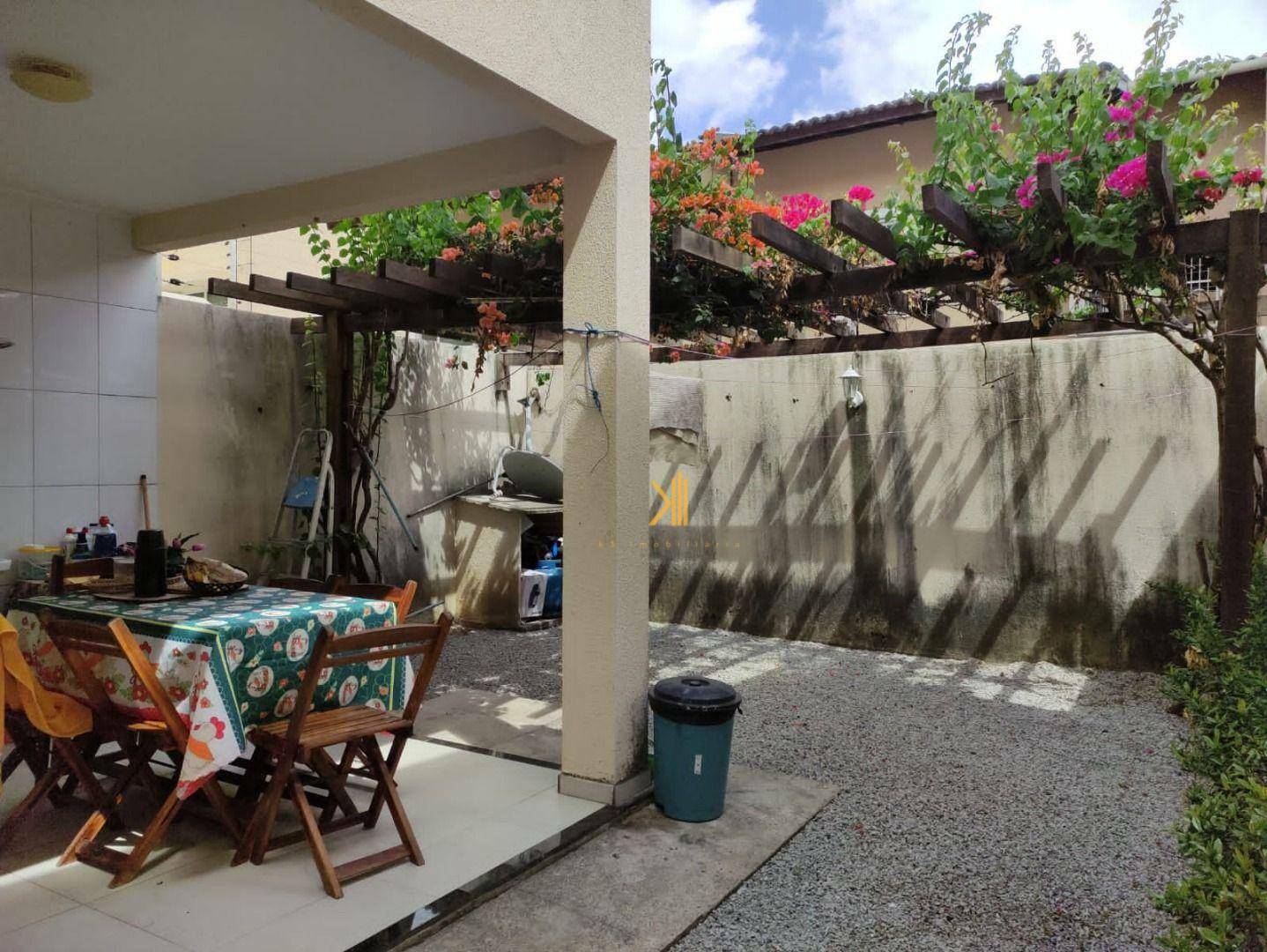 Casa à venda com 3 quartos, 162m² - Foto 6