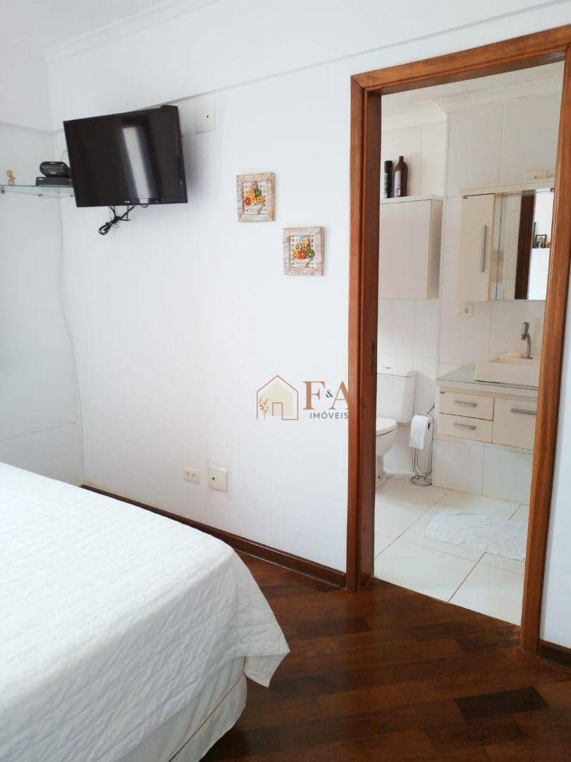 Apartamento à venda com 3 quartos, 117m² - Foto 16