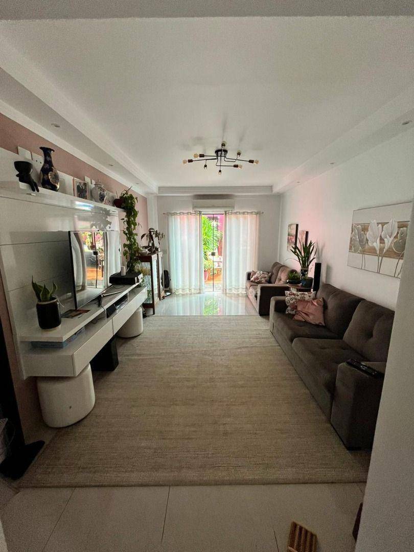 Casa de Condomínio à venda com 3 quartos, 300m² - Foto 5