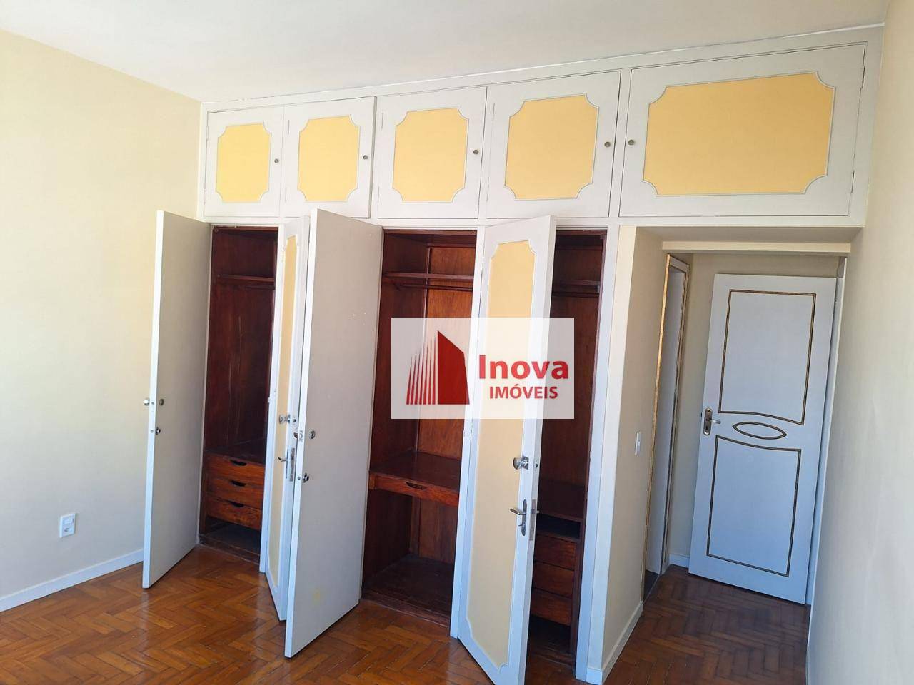 Apartamento à venda com 3 quartos, 148m² - Foto 11