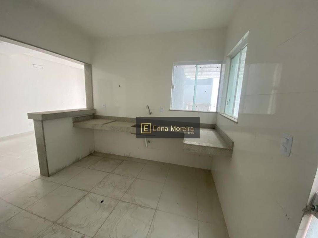 Casa à venda com 4 quartos, 150m² - Foto 22