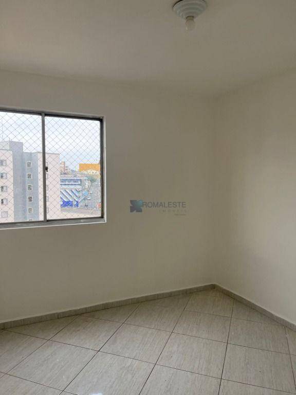 Apartamento à venda com 2 quartos, 45m² - Foto 5