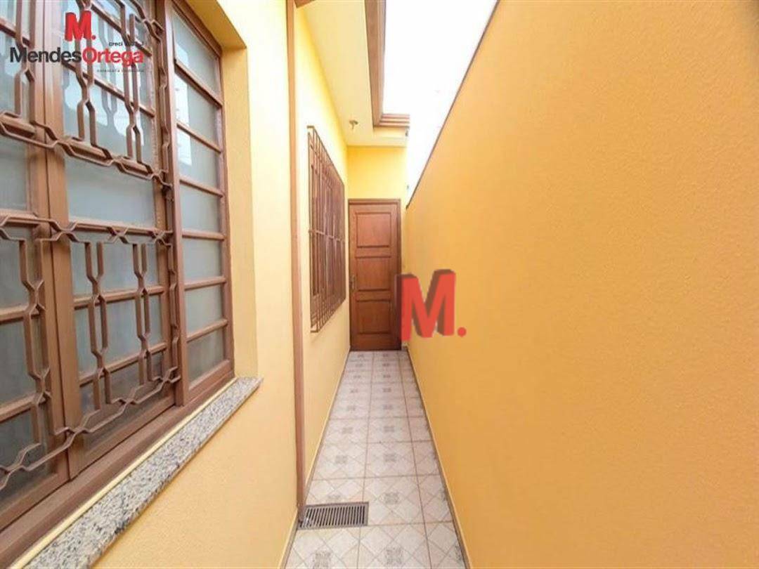 Casa à venda com 3 quartos, 181m² - Foto 24