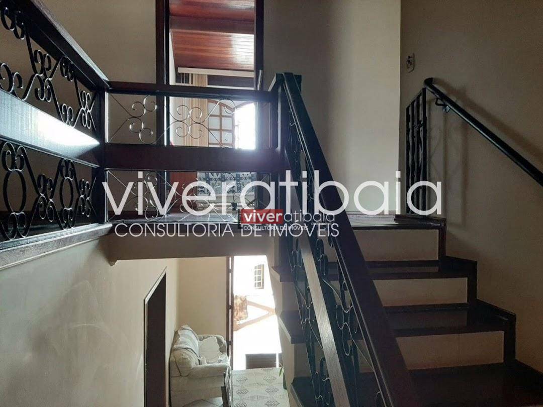 Casa à venda com 4 quartos, 272m² - Foto 9