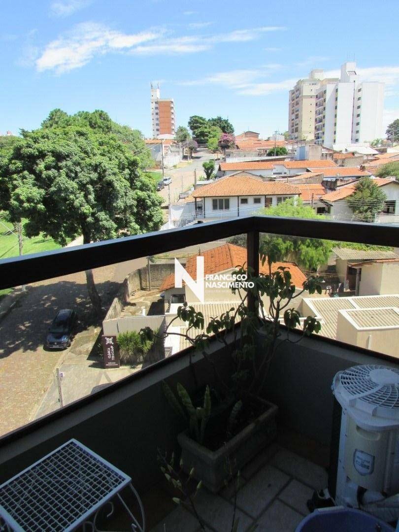 Apartamento à venda com 3 quartos, 105m² - Foto 9