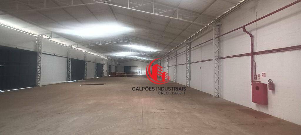Depósito-Galpão-Armazém para alugar, 1400m² - Foto 21