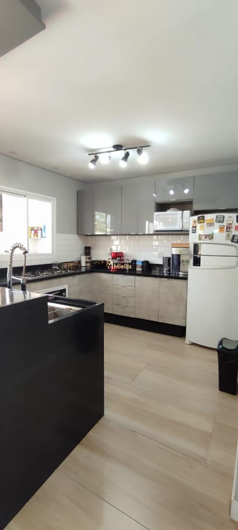 Casa de Condomínio à venda com 3 quartos, 200m² - Foto 11