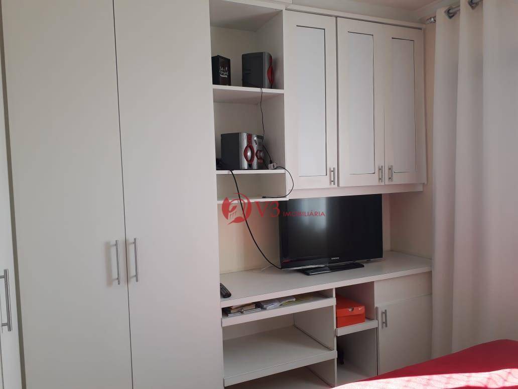 Apartamento à venda com 3 quartos, 65m² - Foto 9