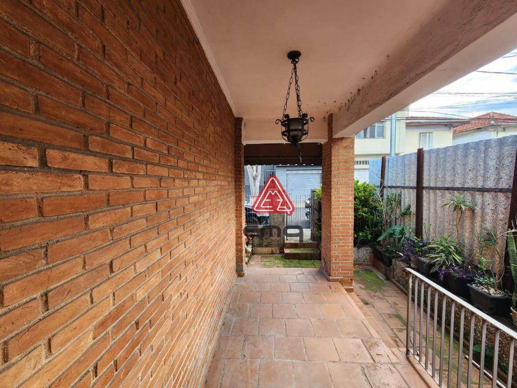 Sobrado à venda com 4 quartos, 150m² - Foto 1