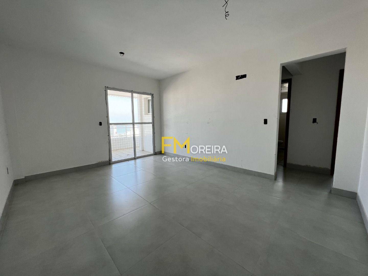 Apartamento à venda com 3 quartos, 140m² - Foto 4