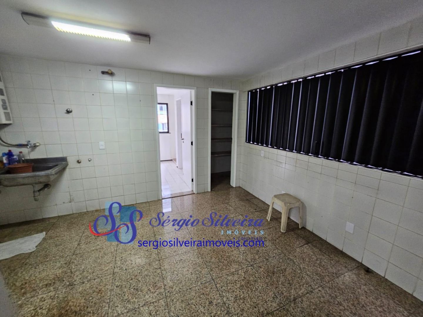 Apartamento à venda com 3 quartos, 250m² - Foto 15