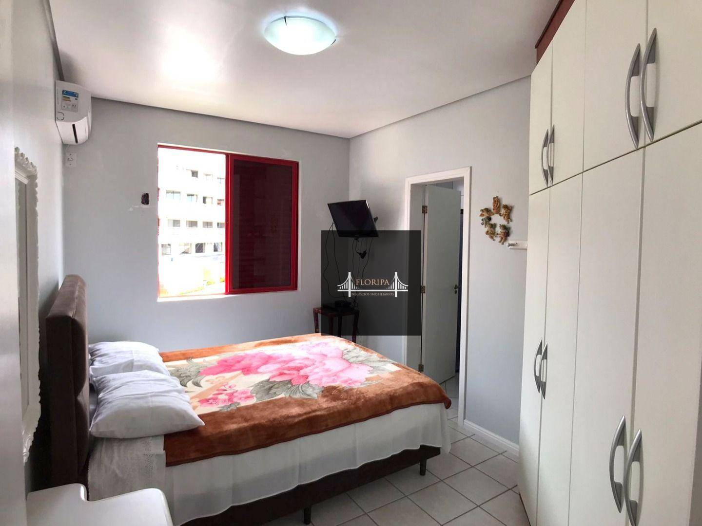 Apartamento à venda com 3 quartos, 97m² - Foto 9