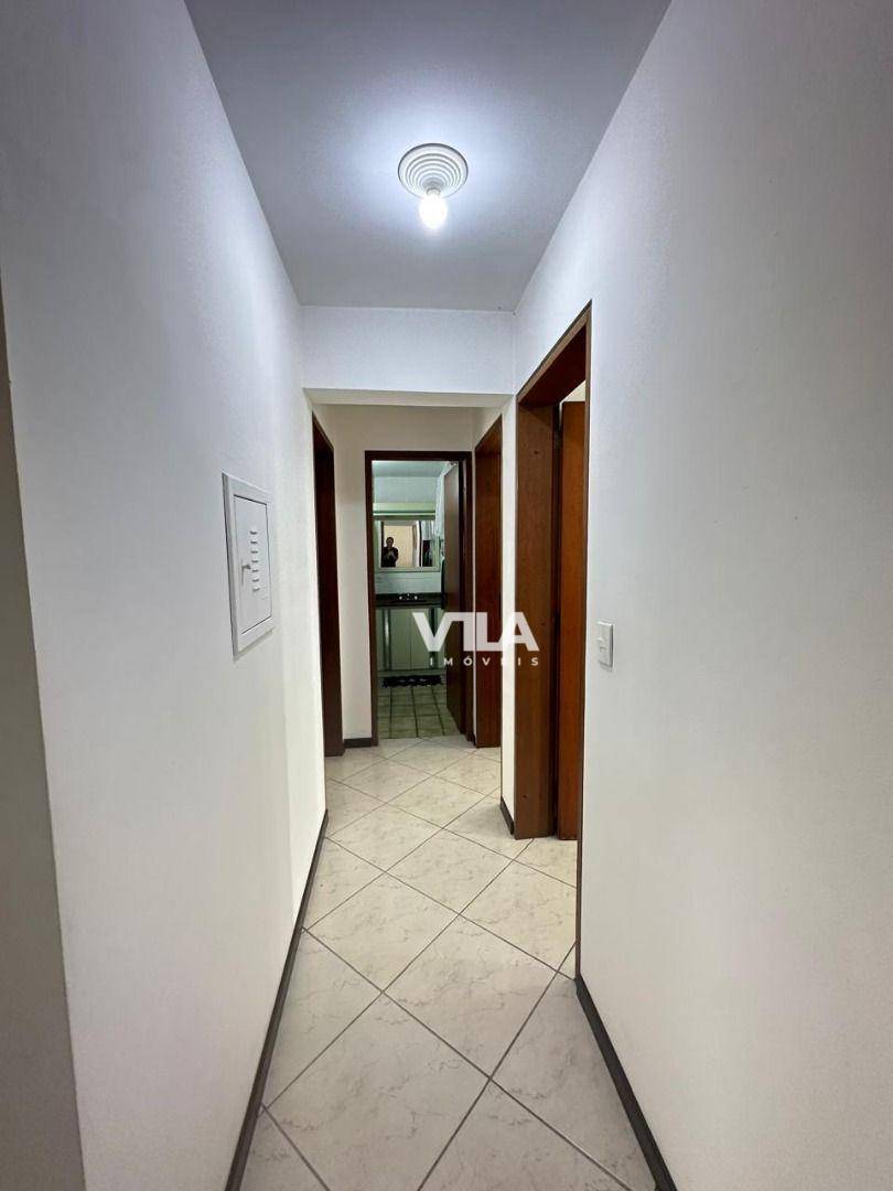 Apartamento à venda com 3 quartos, 146m² - Foto 17