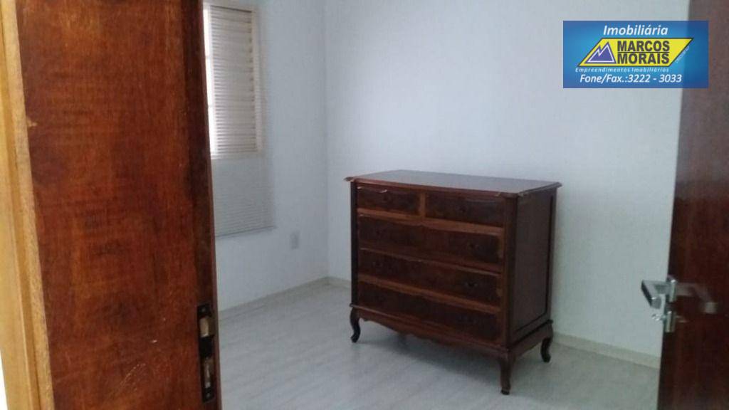 Casa à venda com 4 quartos, 239m² - Foto 22