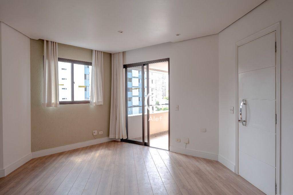 Apartamento à venda com 2 quartos, 103m² - Foto 11