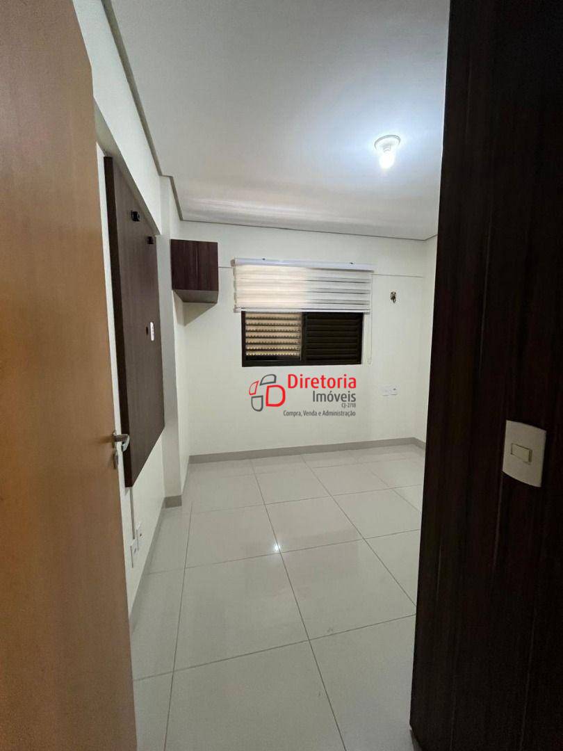 Apartamento à venda com 3 quartos, 86m² - Foto 10