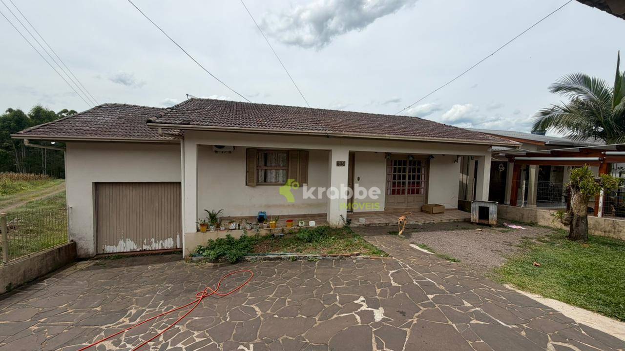 Chácara, 3 quartos, 1635 m² - Foto 4