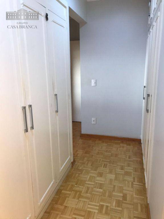 Apartamento à venda com 3 quartos, 198m² - Foto 29