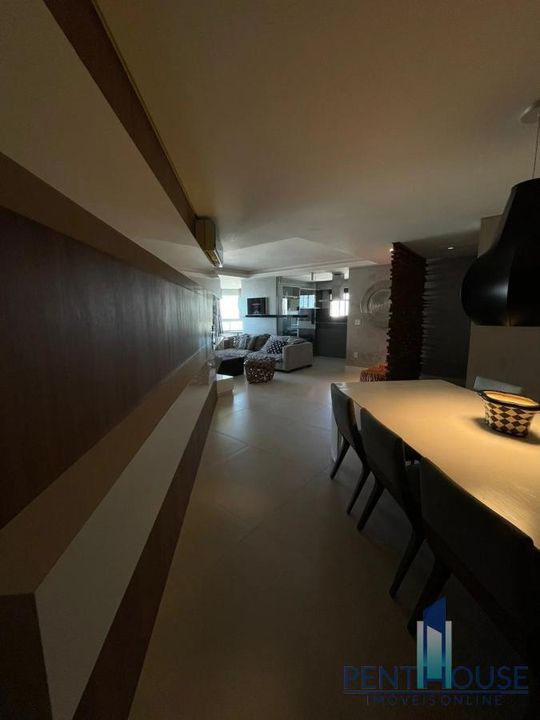 Apartamento à venda com 3 quartos, 153m² - Foto 15