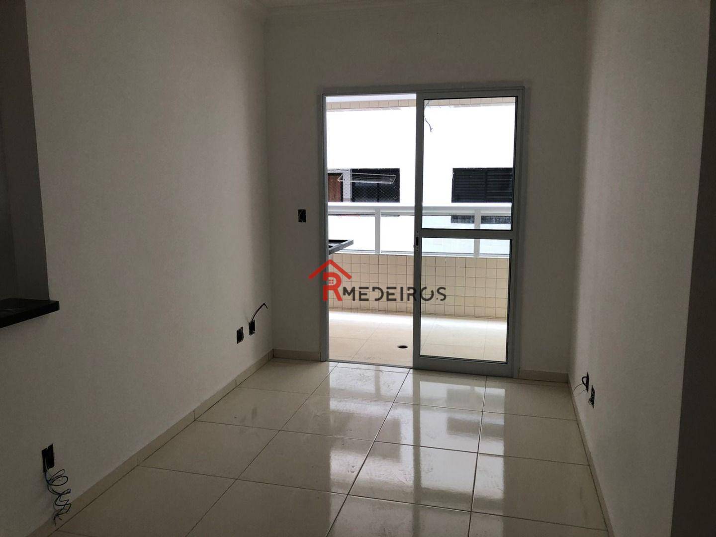 Apartamento à venda com 2 quartos, 63m² - Foto 1