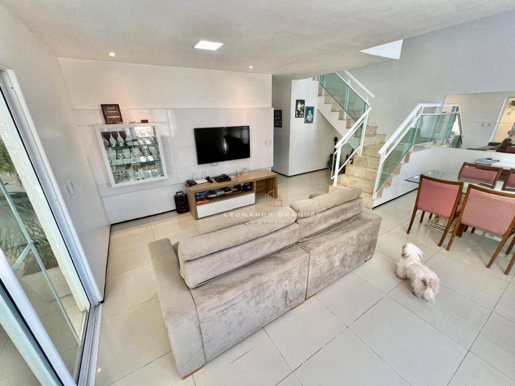 Casa de Condomínio à venda com 4 quartos, 165m² - Foto 4