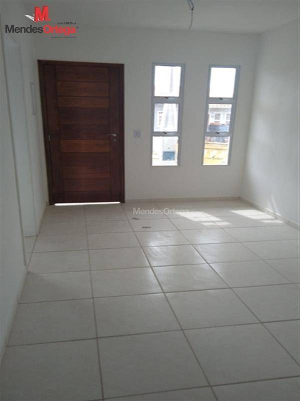 Casa de Condomínio para alugar com 2 quartos, 48m² - Foto 4