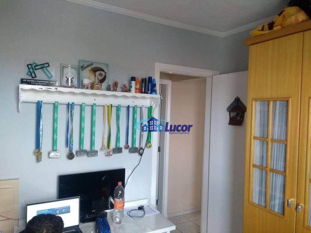 Apartamento à venda com 3 quartos, 60m² - Foto 8