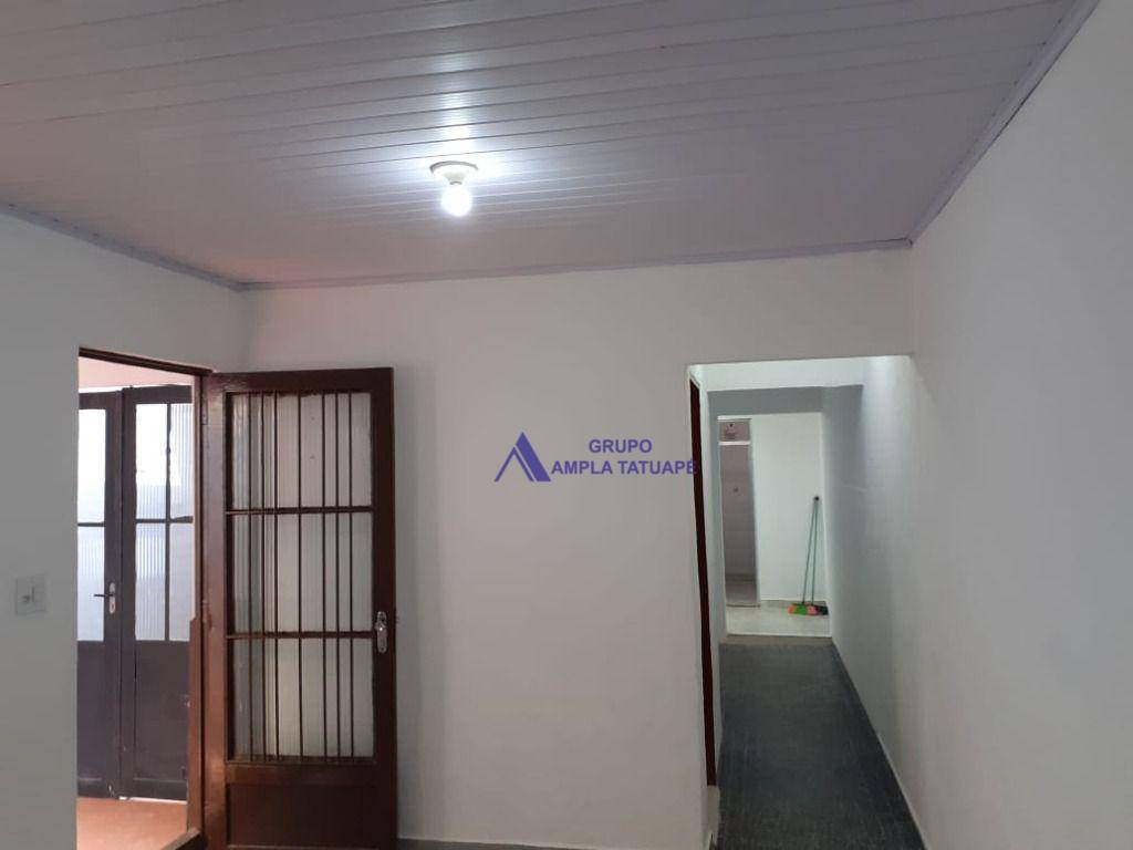 Casa para alugar com 2 quartos, 100m² - Foto 13
