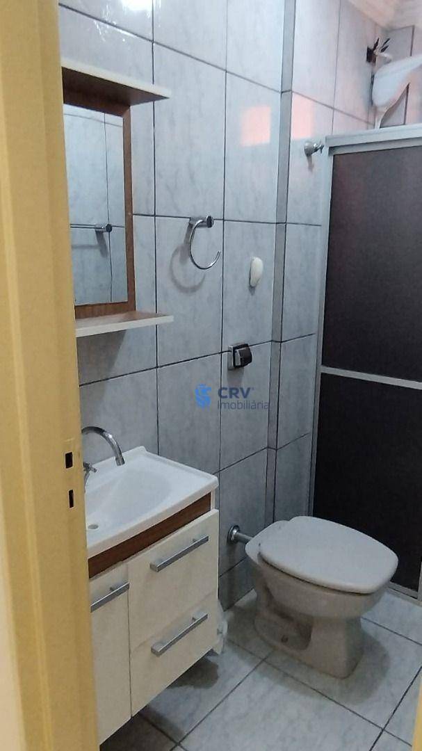 Apartamento para alugar com 3 quartos, 80m² - Foto 7